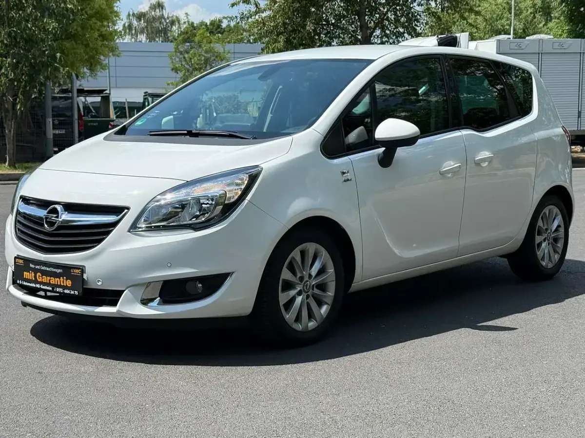 Gebraucht Opel Meriva Active 120 PS (88 kW) 2017 Weiß Van / Kleinbus