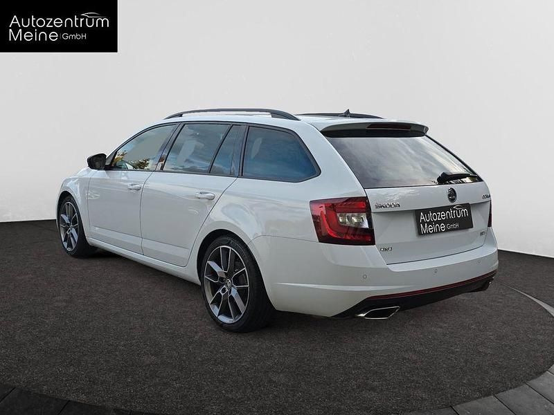 Gebraucht Skoda Octavia RS 184 PS (135 kW) 2020 Weiß Kombi