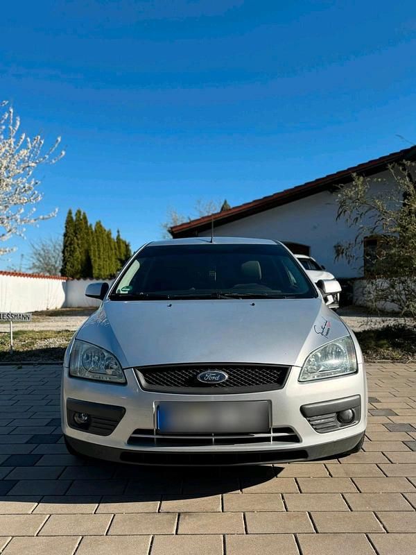 Second-hand Ford Focus 109 CP (80 kW) 2007 Gri Coupe