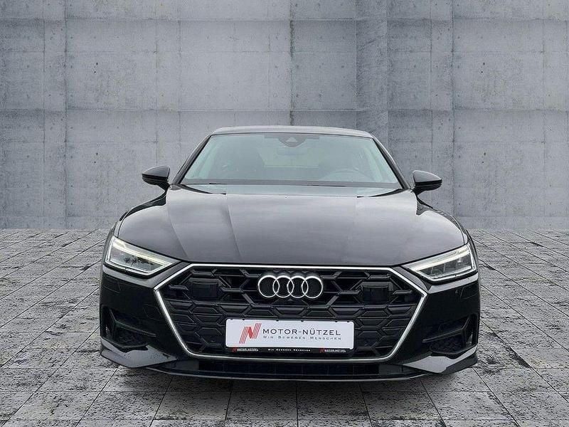 Gebraucht Audi A7 Premium 265 PS (194 kW) 2023 Mythosschwarz metallic Kleinwagen