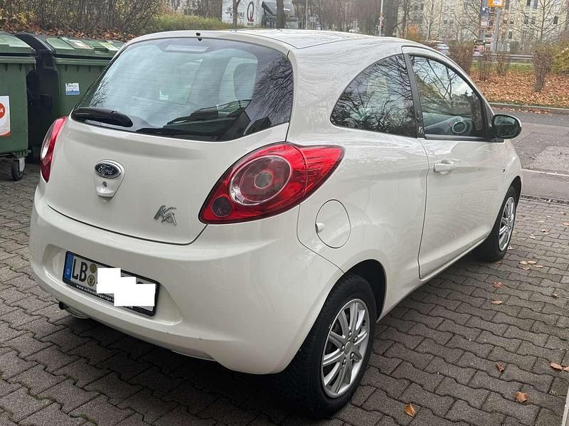 Gebraucht Ford Ka Champions Edition 69 PS (50 kW) 2012 Kleinwagen