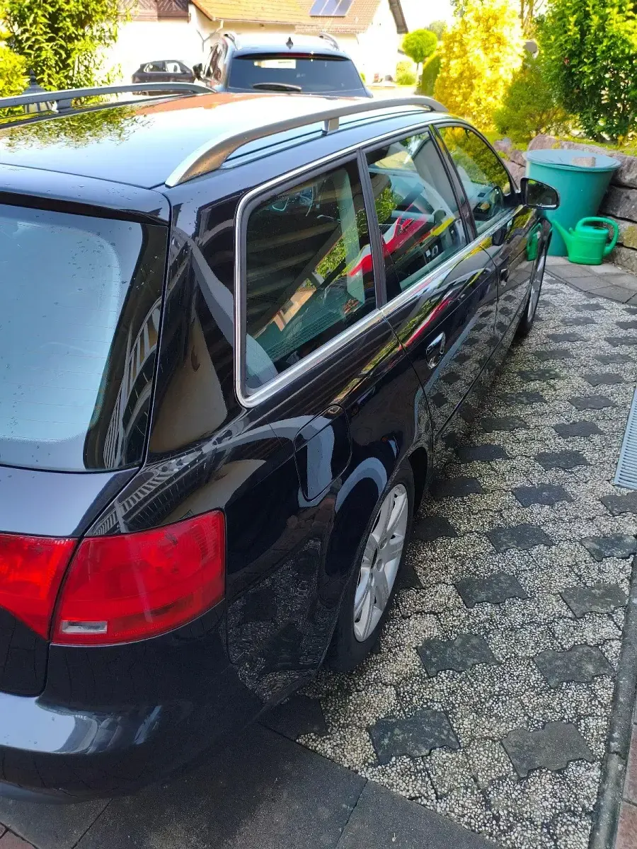 Gebraucht Audi A4 140 PS (102 kW) 2007 Schwarz Kombi