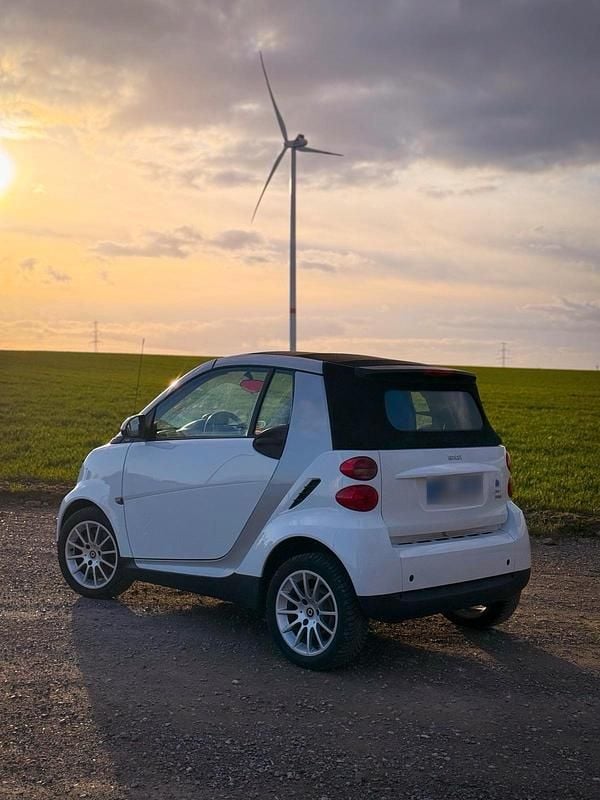 Gebraucht Smart ForTwo Cabrio 71 PS (52 kW) 2010 Weiß Cabrio