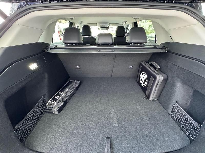 Brugt MG HS Luxury 143 HK (105 kW) 2026 Sort SUV