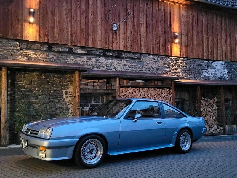 Blau Gebraucht 1978 Opel Manta Coupé | 29.950 € - Bild 1/4