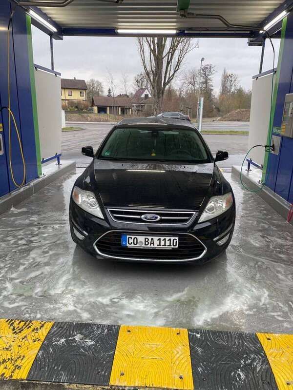 Schwarz Gebraucht 2012 Ford Mondeo Titanium X Limousine | 5.700 € (Fairer Preis) - Bild 1/4