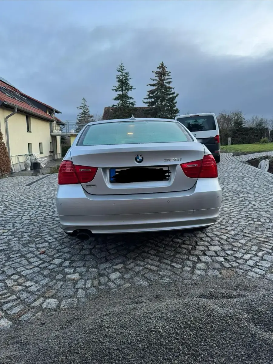 Usata BMW 320 170 CV (125 kW) 2011 Berlina