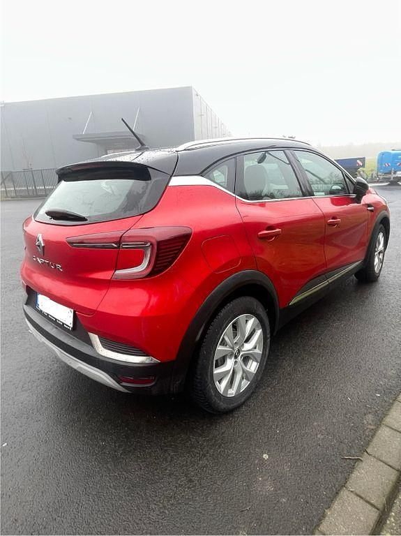 Gebraucht Renault Captur Intens 131 PS (96 kW) 2020 Rot SUV