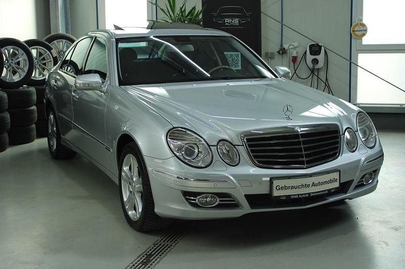Gebraucht Mercedes E350 Avantgarde 272 PS (200 kW) 2006 Silber Limousine