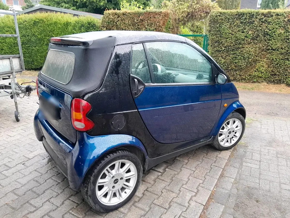 Gebraucht Smart ForTwo Cabrio 55 PS (40 kW) 2002 Blau Cabrio
