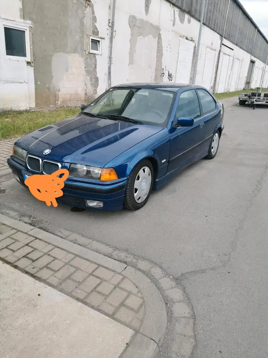 Usata BMW 318 105 CV (77 kW) 2000 Blu Coupé