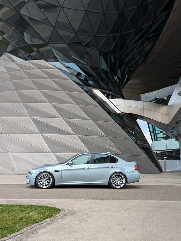 Silber Gebraucht 2008 BMW M3 Sport Line Limousine | 46.999 € (Fairer Preis) - Bild 1/4