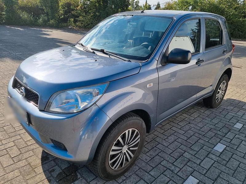 Grau Gebraucht 2008 Daihatsu Terios SUV | 3.600 € (Guter Preis) - Bild 1/4