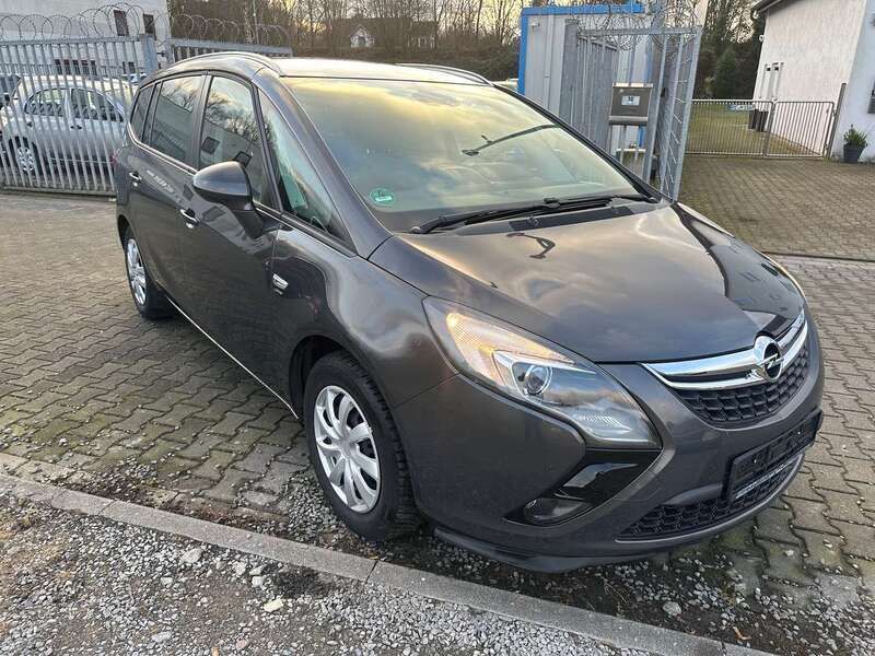 Plat.anthr./rogrey/0j:silbergr Gebraucht 2016 Opel Zafira Tourer drive Van / Kleinbus | 6.950 € (Guter Preis) - Bild 1/4