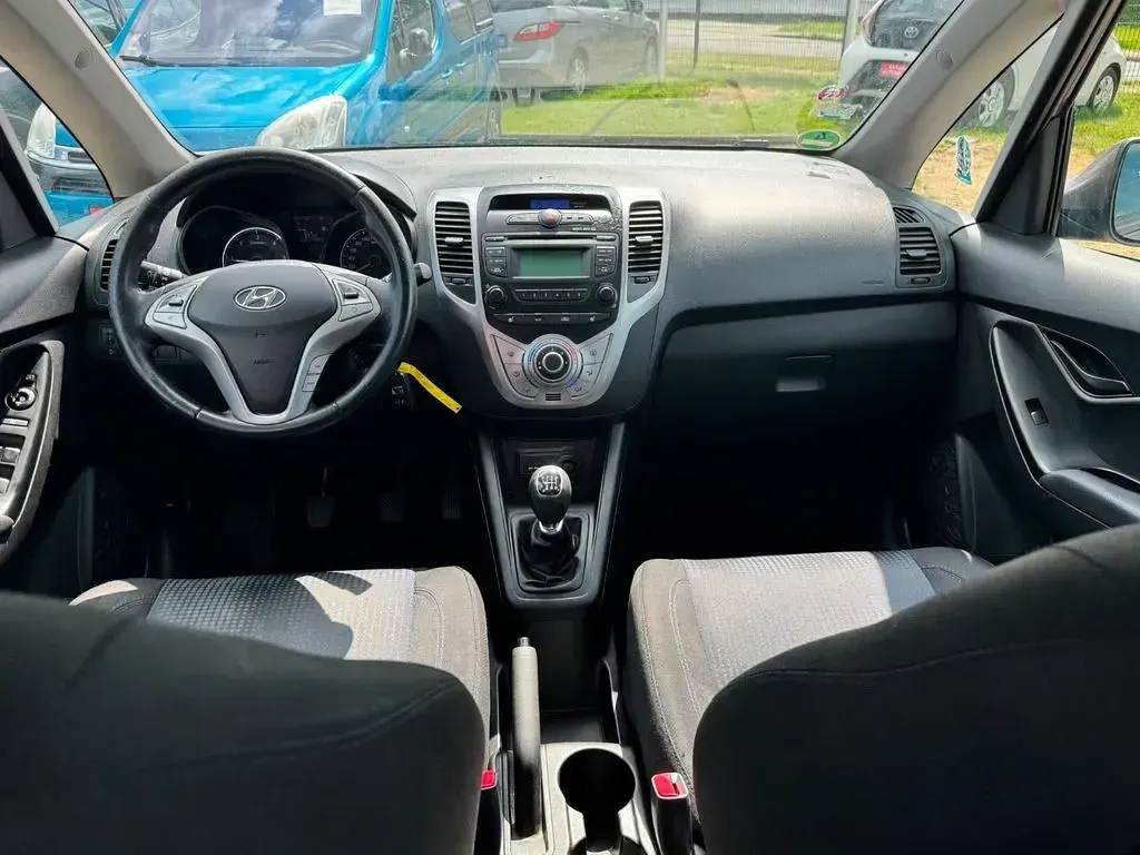 Gebraucht Hyundai ix20 Edition 116 PS (85 kW) 2013 Braun Kleinwagen