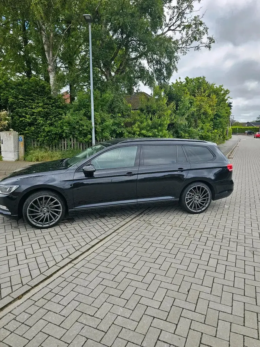 Gebraucht VW Passat 150 PS (110 kW) 2016 Schwarz Kombi