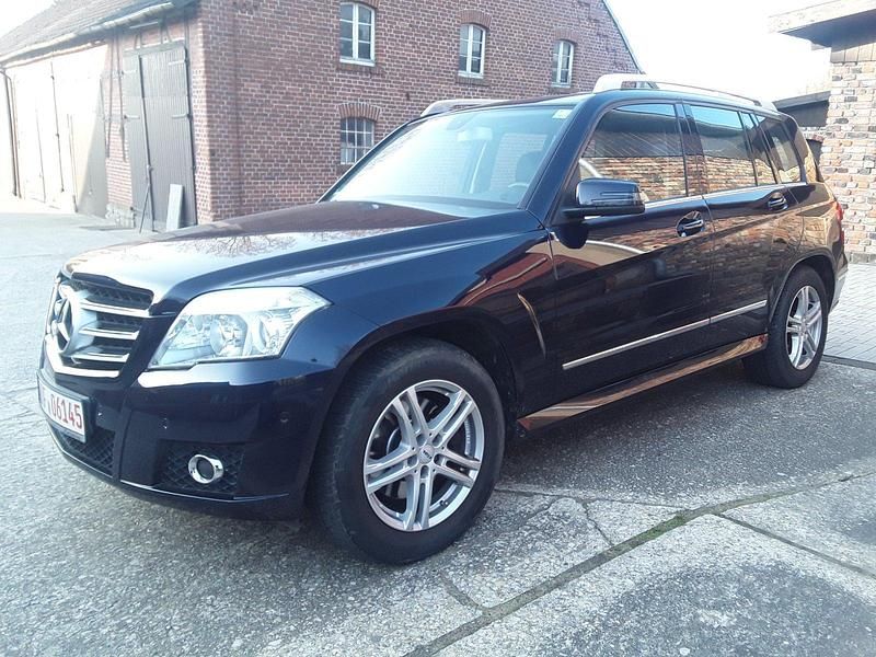 Blau Gebraucht 2009 Mercedes GLK320 SUV | 12.495 € - Bild 1/4