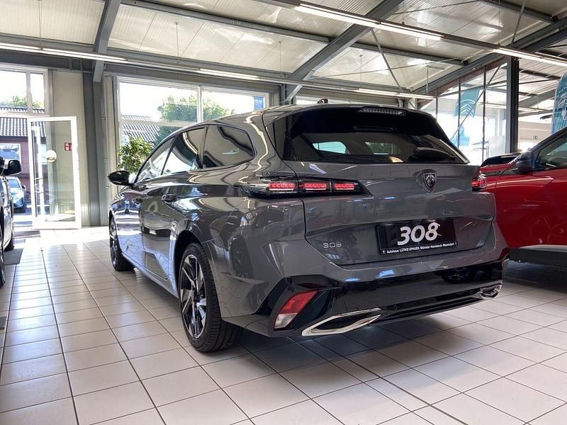 Gebraucht Peugeot 308 SW Allure 131 PS (96 kW) 2025 Grau Kombi
