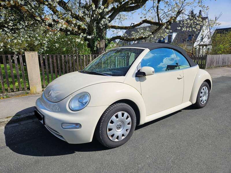 Beige Gebraucht 2003 VW Beetle Cabrio | 6.700 € - Bild 1/4