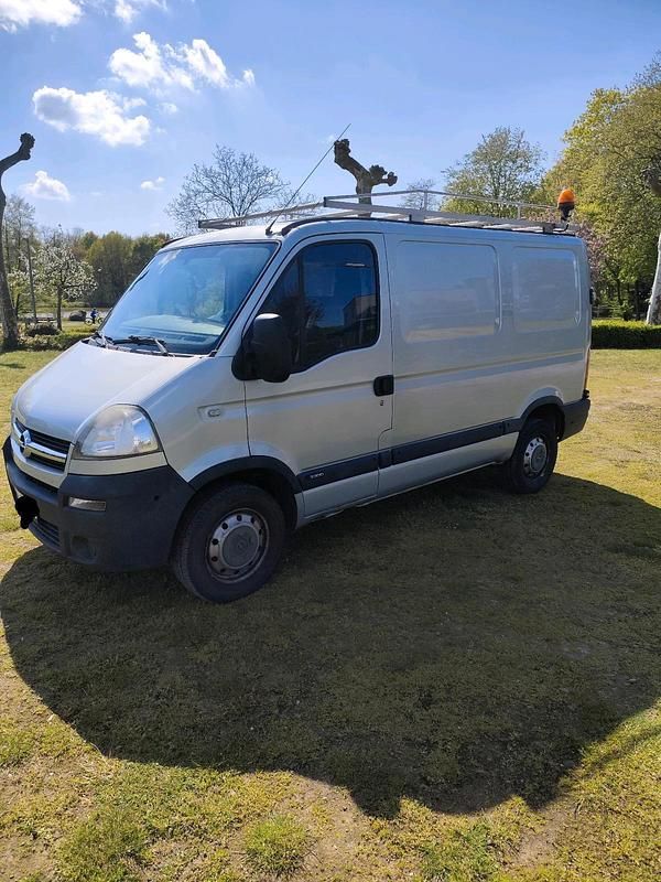Second-hand Opel Movano 2006 Gri