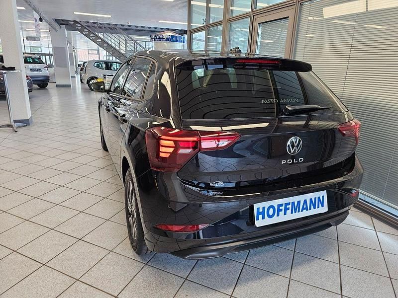 Neu VW Polo Life 95 PS (69 kW) 2026 Schwarz Limousine