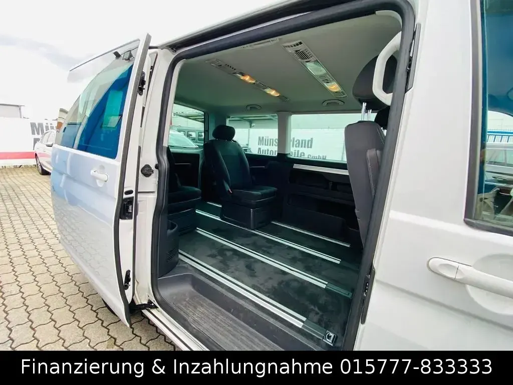 Gebraucht VW Multivan 140 PS (102 kW) 2013 Weiß Van / Kleinbus