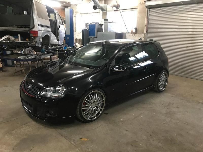 Gebraucht VW Golf VI GTI 305 PS (224 kW) 2008 Schwarz Kleinwagen