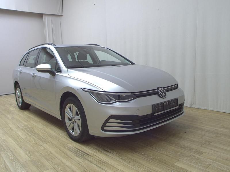 Gebraucht VW Golf VIII Life 116 PS (85 kW) 2022 Silber Limousine