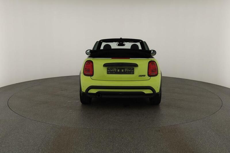 Zesty yellow Gebraucht 2024 Mini Cooper Classic Kleinwagen | 30.975 € (Teuer) - Bild 1/2