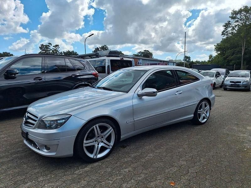 Silber Gebraucht 2008 Mercedes CLC220 AMG Kleinwagen | 5.700 € (Fairer Preis) - Bild 1/4