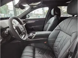 Neu BMW i7 334 kW (455 PS) 2026 Schwarz (saphirschwarz metallic) Limousine