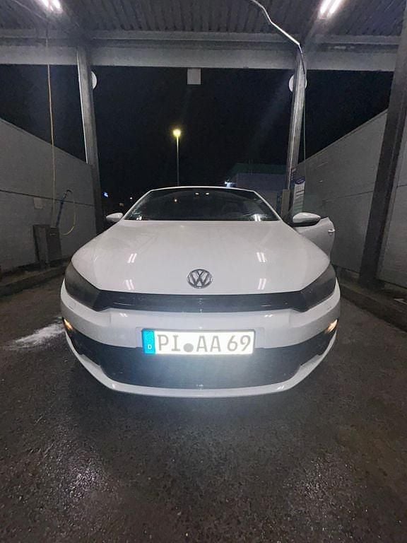 Weiß Gebraucht 2009 VW Scirocco Coupé | 5.500 € (Fairer Preis) - Bild 1/4