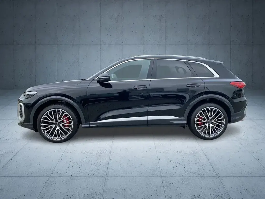 Gebraucht Audi SQ5 Sport 367 PS (269 kW) 2025 Mythosschwarz metallic (metallic) SUV
