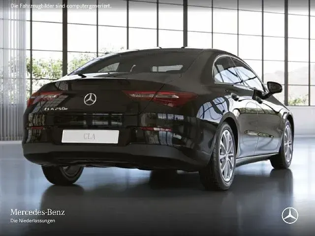Gebraucht Mercedes CLA250e 218 PS (160 kW) 2022 Coupé