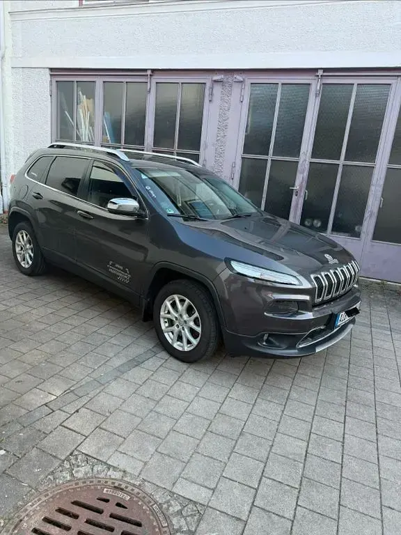 Gebraucht Jeep Cherokee 170 PS (125 kW) 2014 Grau SUV