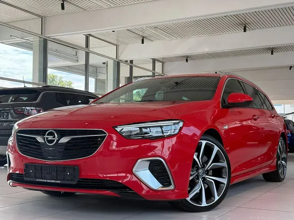 Gebraucht Opel Insignia 209 PS (153 kW) 2018 Rot Kombi