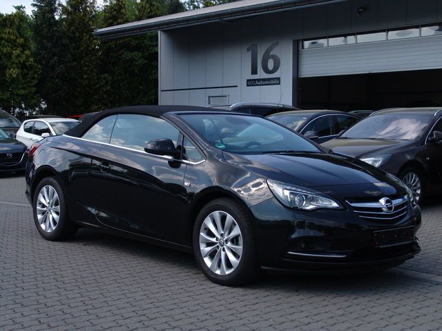 Gebraucht Opel Cascada Innovation 165 PS (121 kW) 2014 Schwarz metallic Cabrio