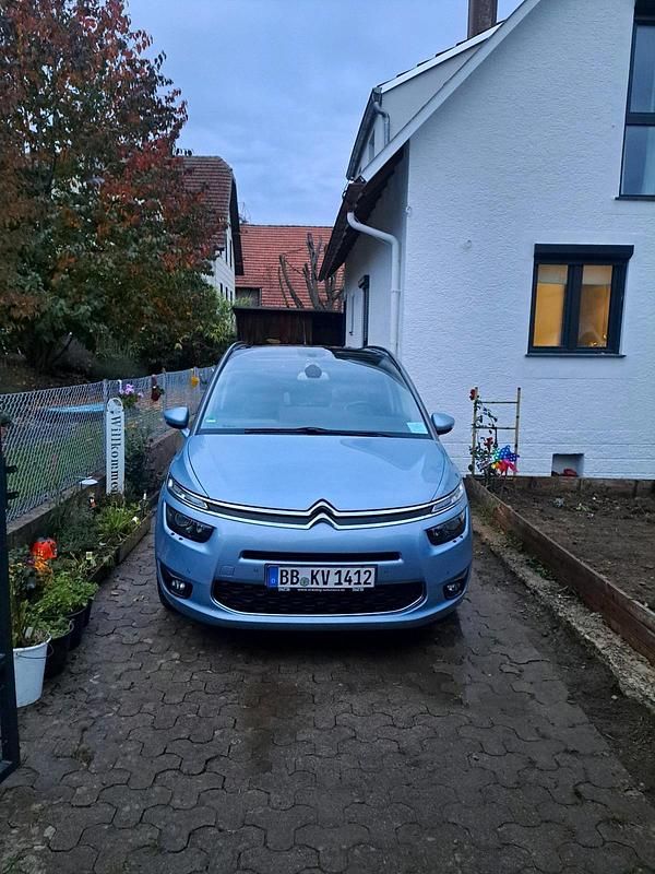Blau Gebraucht 2018 Citroën C4 Picasso Van / Kleinbus | 12.000 € - Bild 1/4