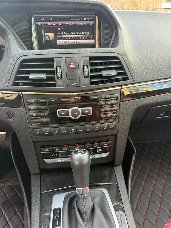 Gebraucht Mercedes E350 306 PS (225 kW) 2013 Cabrio