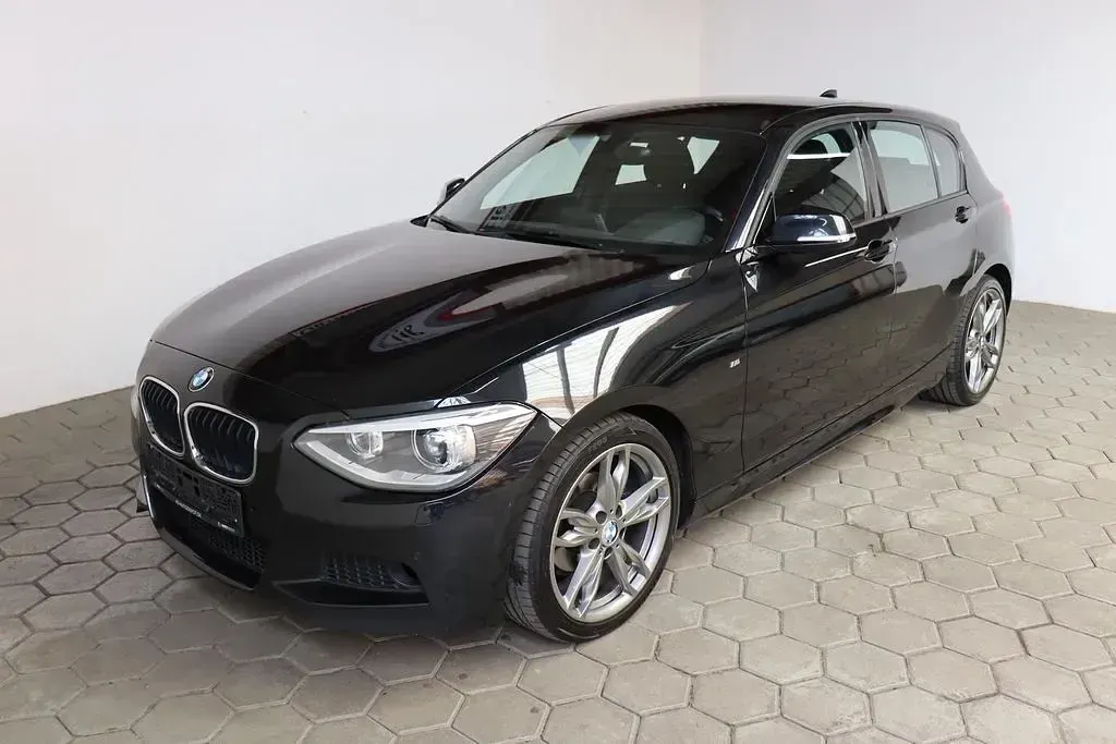 Gebraucht BMW 116 M Sport 116 PS (85 kW) 2015 Schwarz Kleinwagen