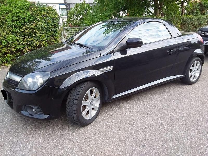 Schwarz Gebraucht 2005 Opel Tigra Cabrio | 1.000 € (Superpreis) - Bild 1/4