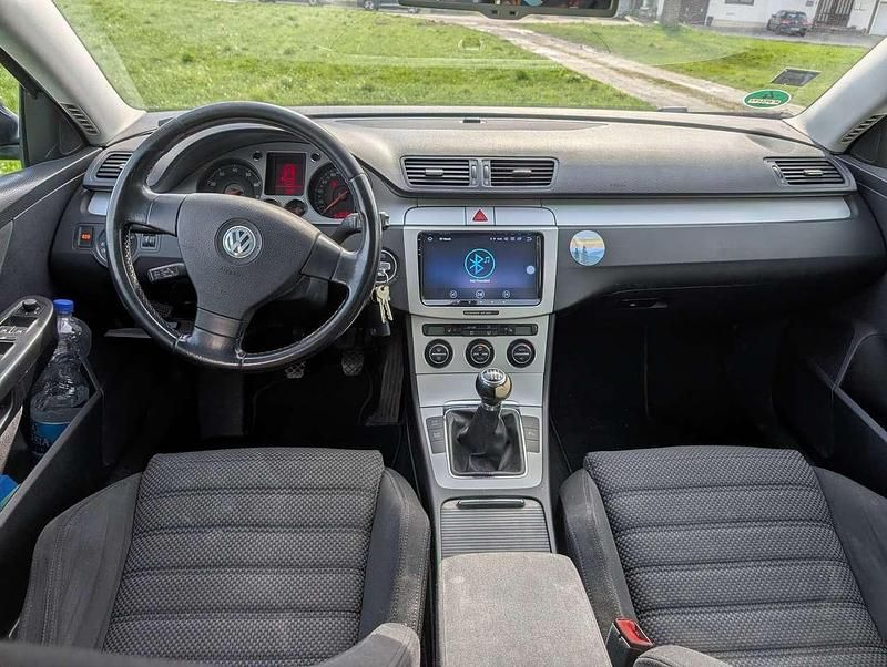 Gebraucht VW Passat Individual 160 PS (117 kW) 2008 Schwarz Kombi