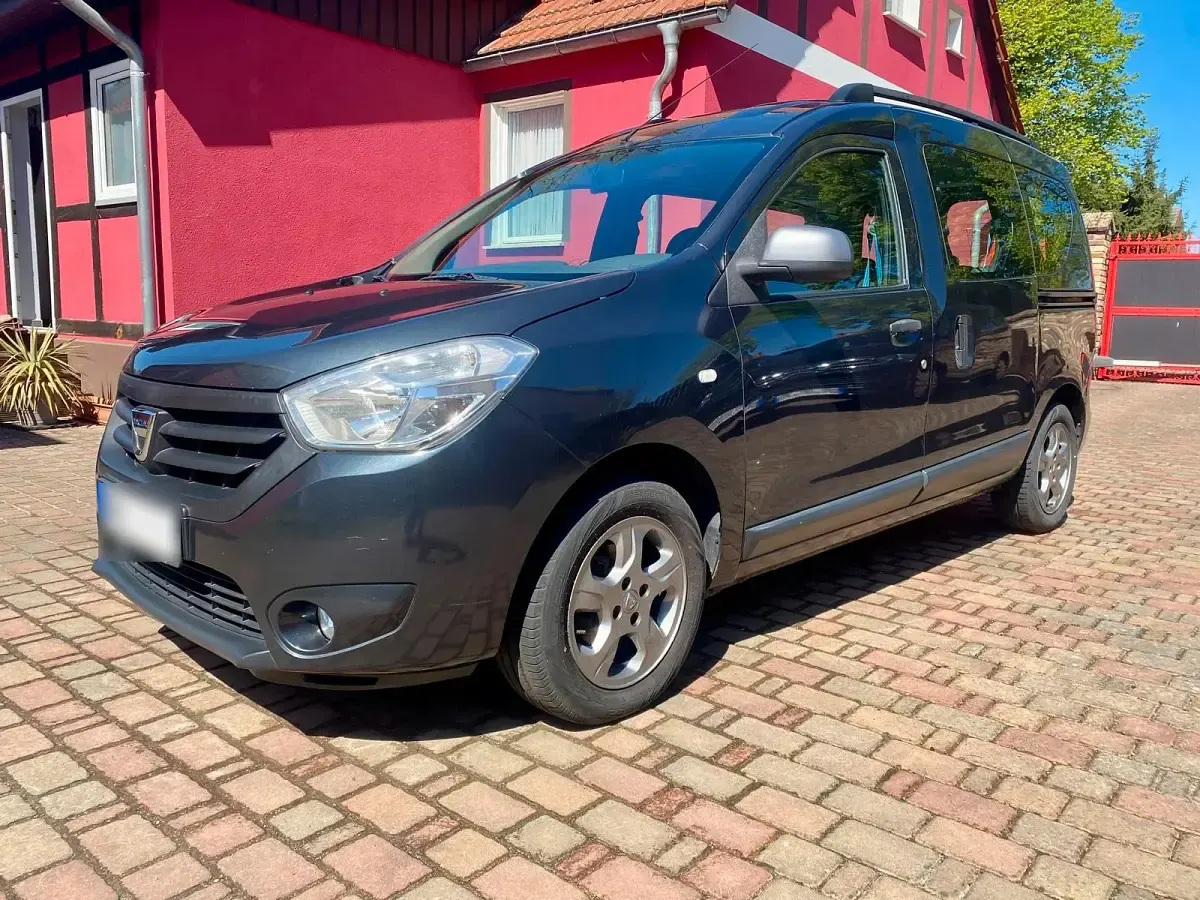 Gebraucht Dacia Dokker 90 PS (66 kW) 2015 Schwarz Van / Kleinbus