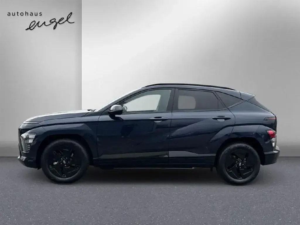 Gebraucht Hyundai Kona Trend 99 kW (135 PS) 2025 Sailing blue / mic SUV