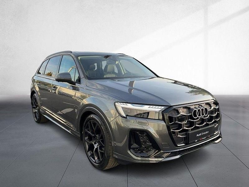 Neu Audi Q7 S-Line 286 PS (210 kW) 2025 Daytonagrau perleffekt SUV