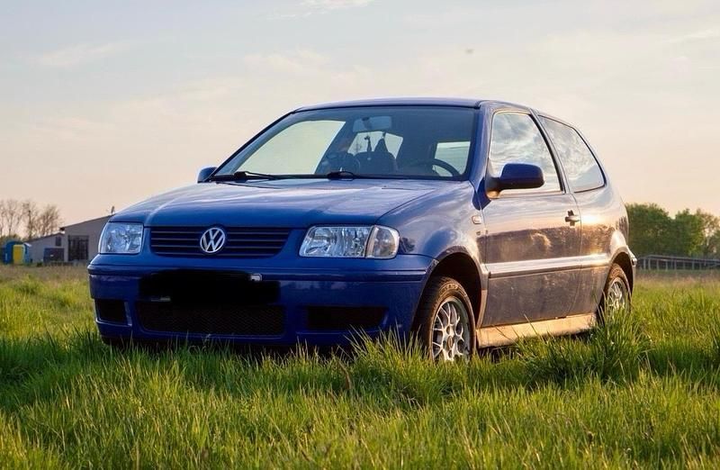 Gebraucht VW Polo 50 PS (36 kW) 2001 Blau Kleinwagen