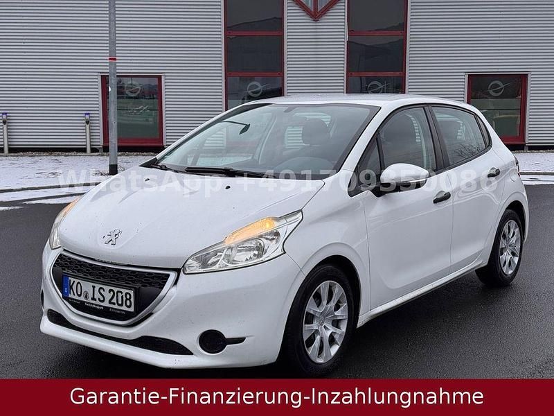 Weiß Gebraucht 2014 Peugeot 208 Access Kleinwagen | 3.495 € (Fairer Preis) - Bild 1/4