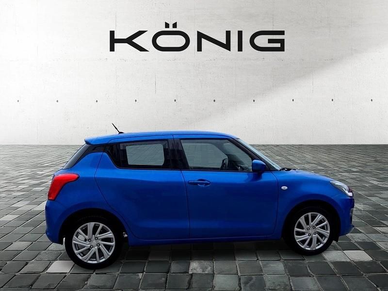 Gebraucht Suzuki Swift 83 PS (61 kW) 2023 Blau Kleinwagen