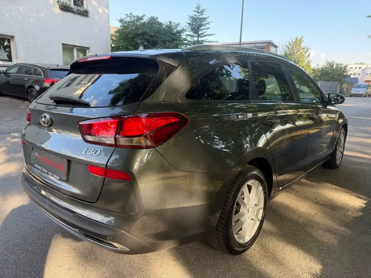 Gebraucht Hyundai i30 Edition 30 159 PS (116 kW) 2021 Grau Kombi