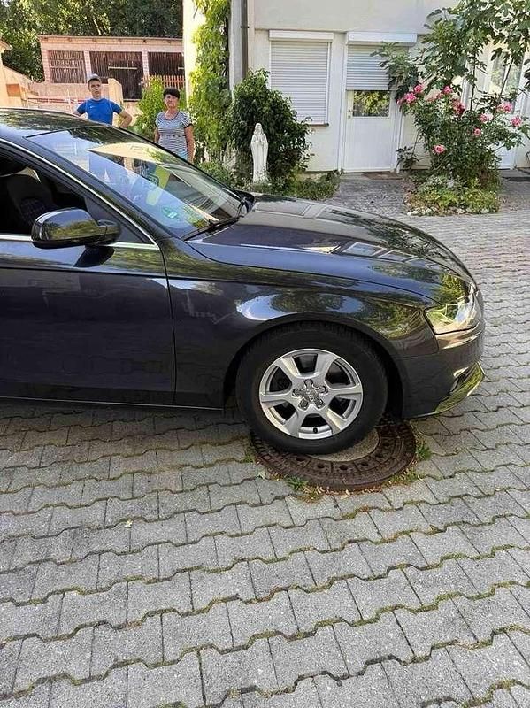 Gebraucht Audi A4 Ambiente 160 PS (117 kW) 2011 Kombi